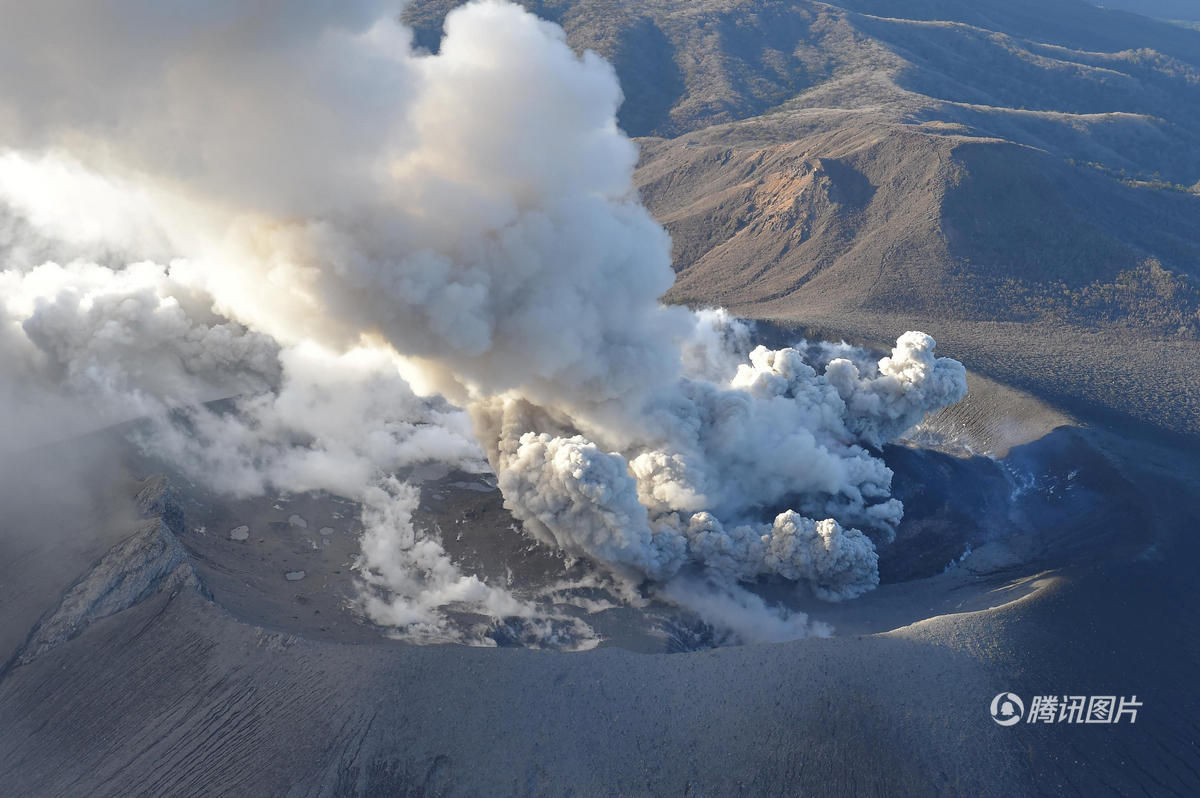 全球关注下的火山爆发，自然灾难与应对策略最新报道