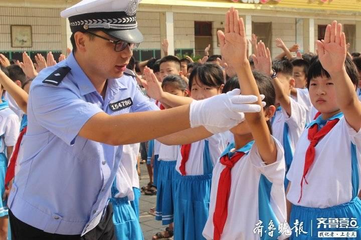 鄄城县小学最新动态报道