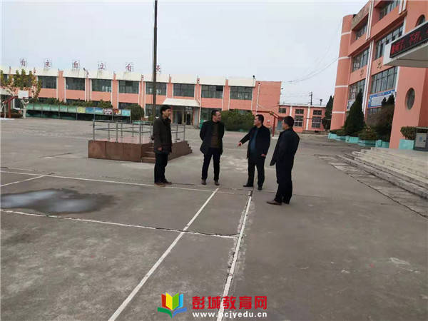 贾汪区小学领导团队，引领未来教育的强大力量